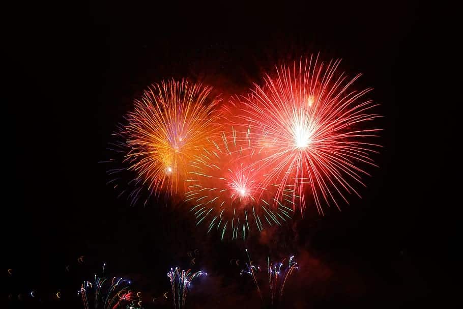 New Bitcoin And Crypto Forecast Emerges 2018 blast color colorful - New Bitcoin And Crypto Forecast Emerges