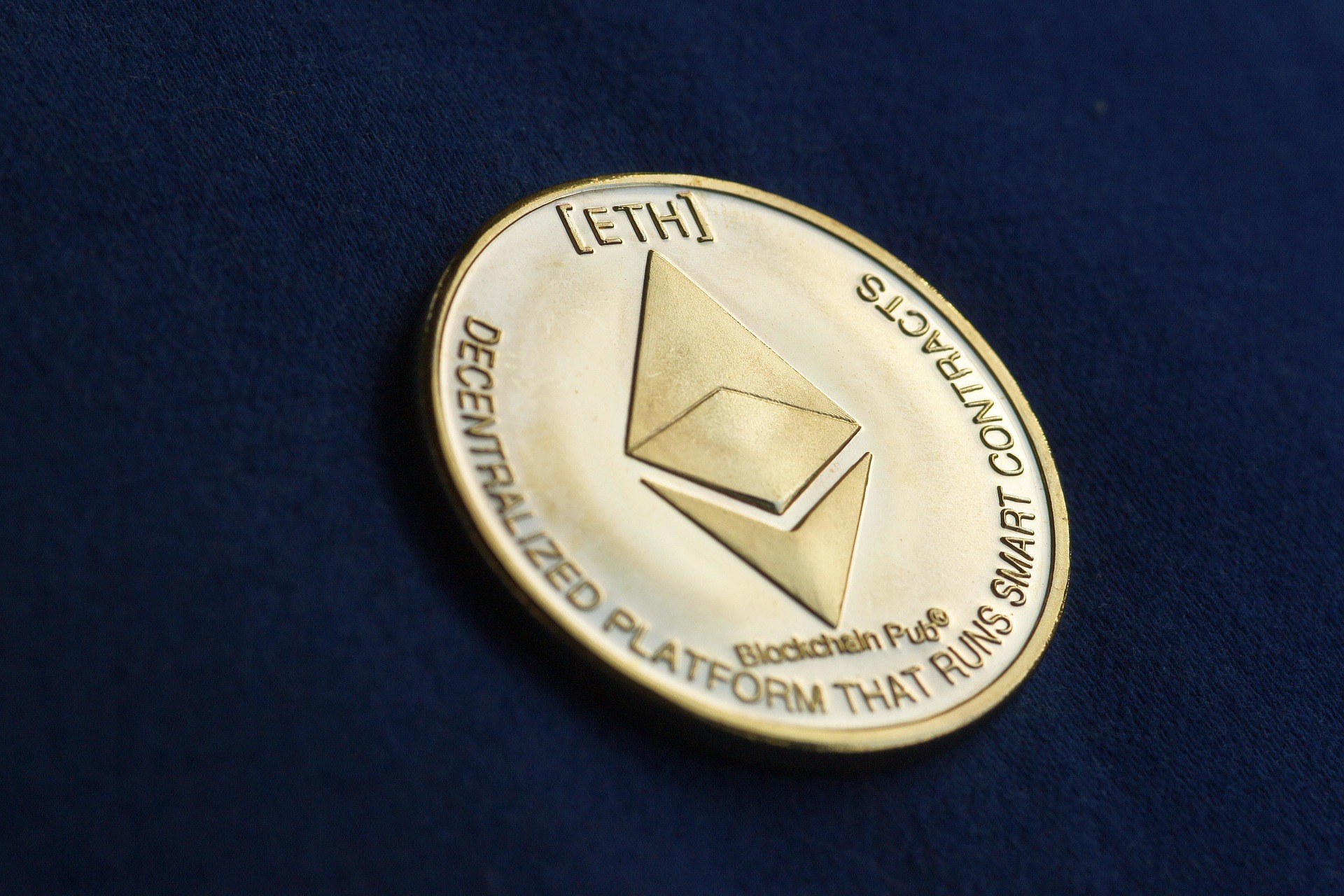 Institutions Are Pouring Capital Into ETH, SOL As The Crypto Market Recovers