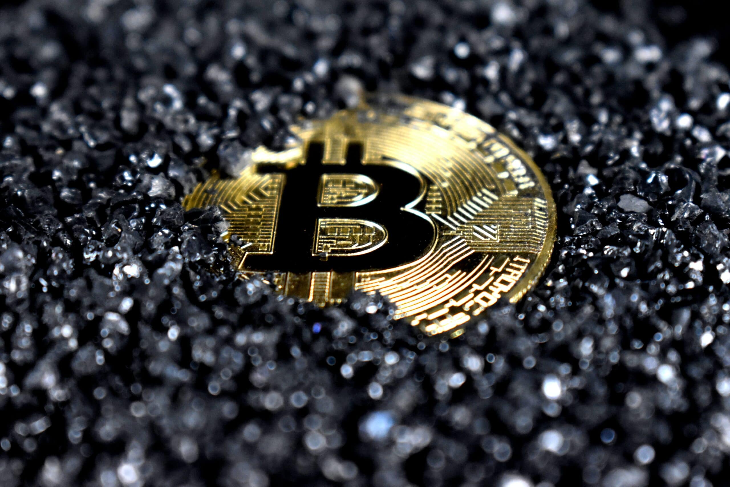 Michael Saylor Says Bitcoin Dominates Gold, S&P And Nasdaq