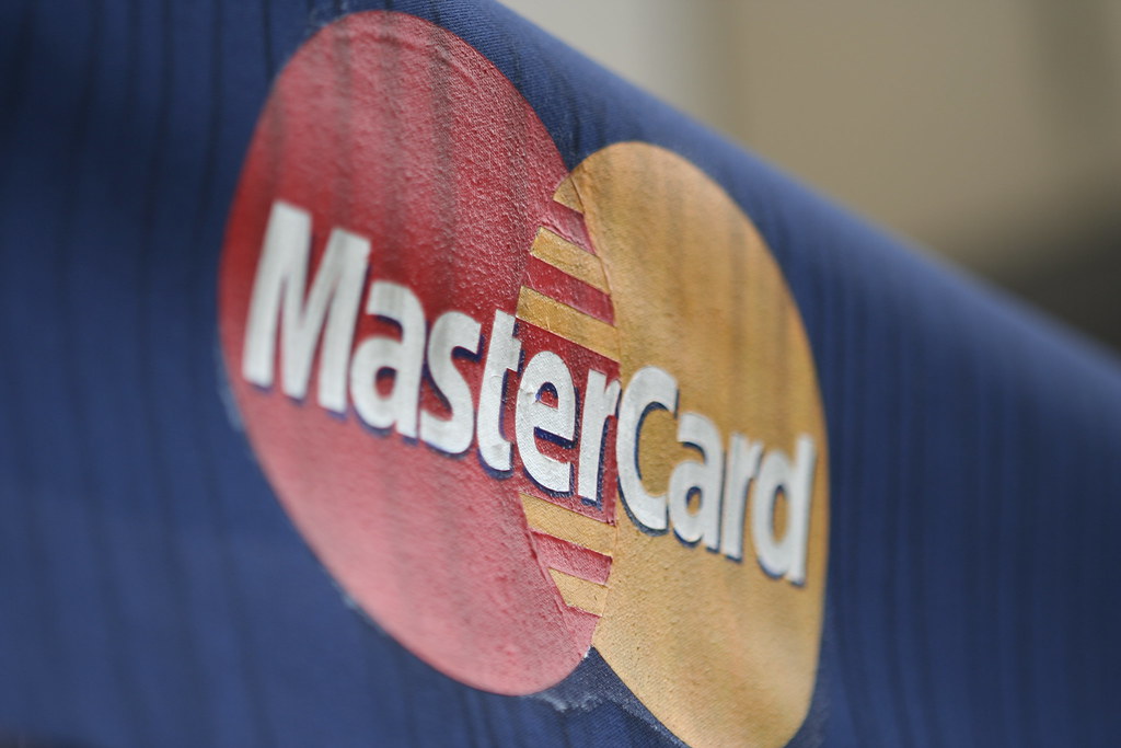 Fighting Crypto Fraud: Mastercard Teams Up With AI Firm