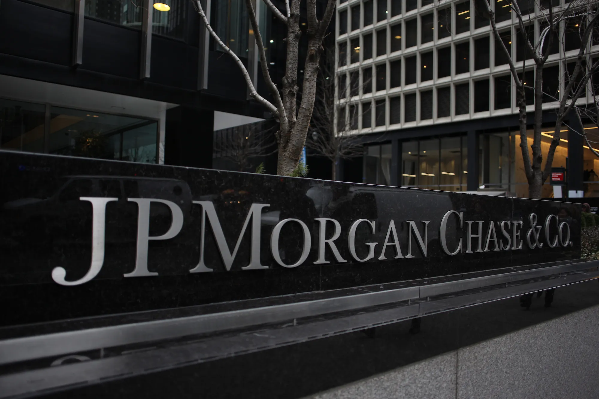 Isn’t It Funny? JPMorgan Triples Internal Crypto Team While CEO Bashes Bitcoin