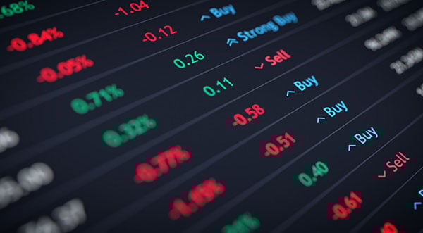 SEC Commissioner Hester Peirce Turns BTC ETF Approval Logic Into Comedy