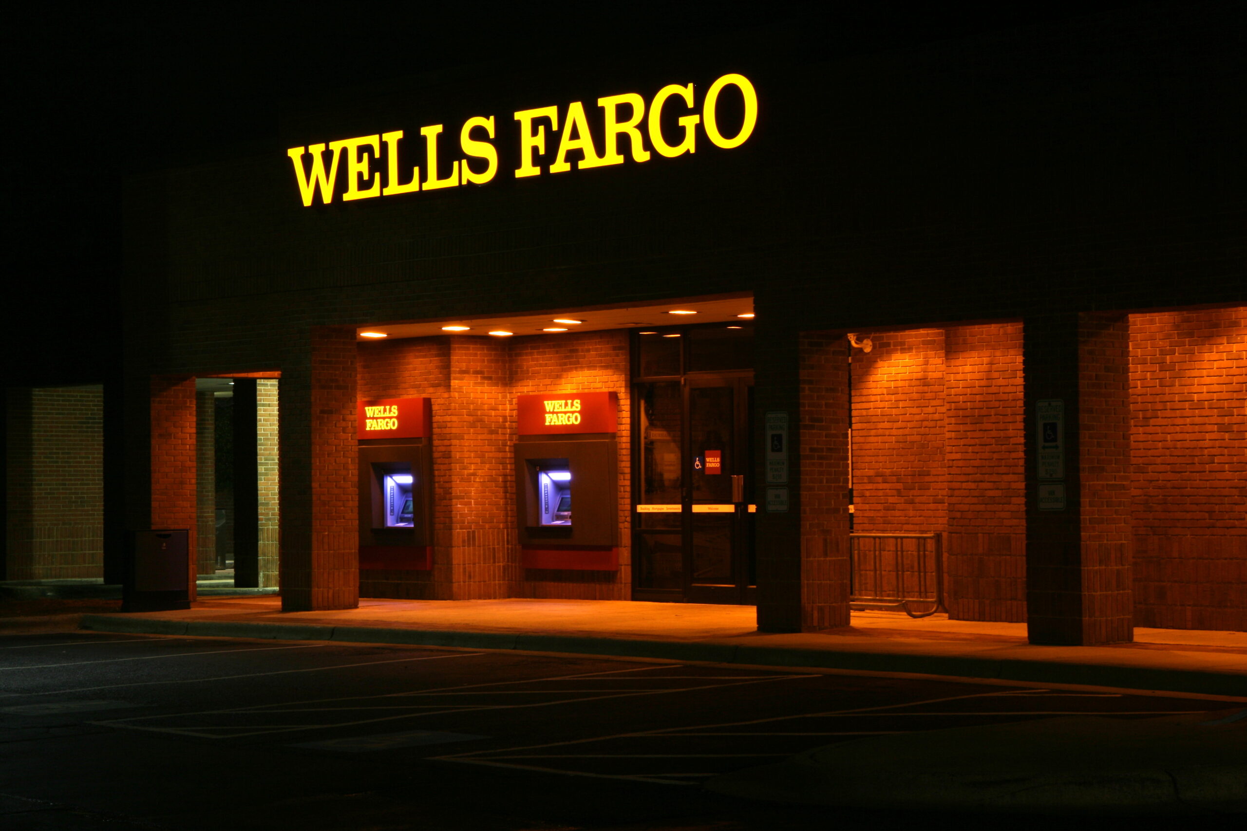 Wells Fargo Allegedly Froze Bank Account Following $207,765 Deposit