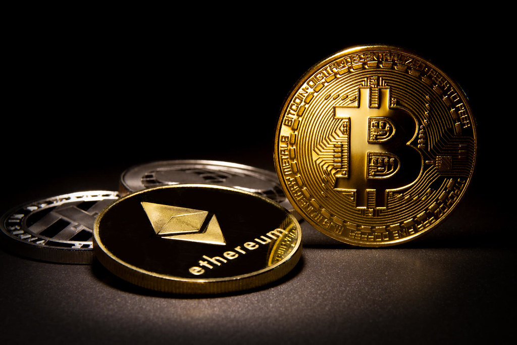 Institutional Investors Make Massive Move – This ETH Rival Gets Hit